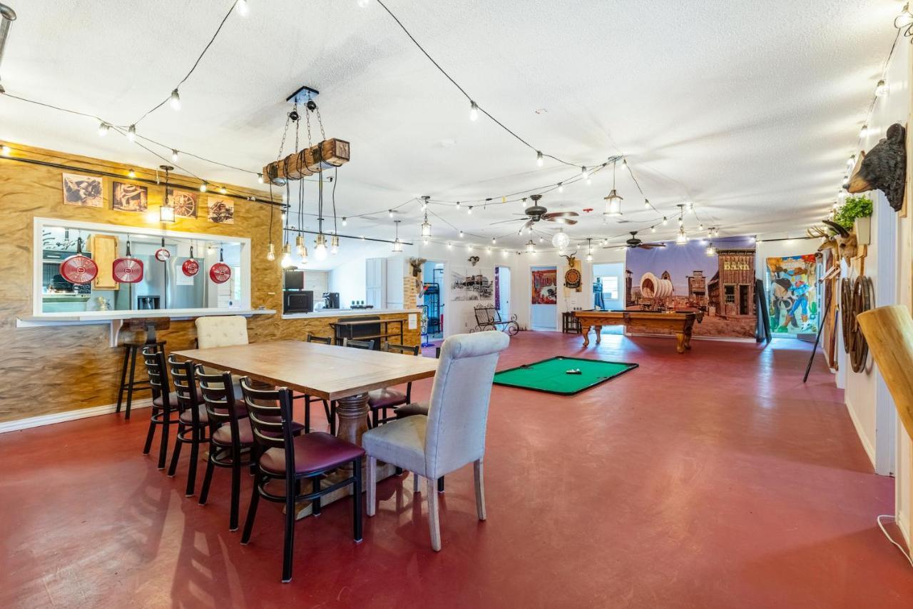 بيت شباب Old Texas Bunkhouse Wills Point المظهر الخارجي الصورة